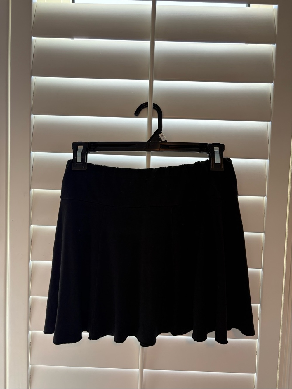Brandy Melville Black Women's A-Line Skirt - Classic Flare